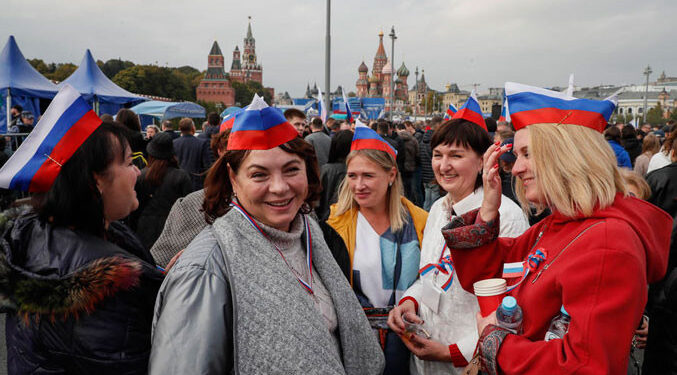 Izvor: Politika / Foto: EPA-EFE/YURI KOCHETKOV