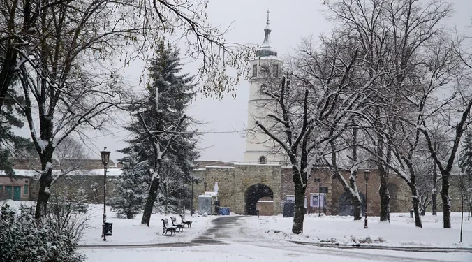 IZVOR: NOVOSTI, FOTO: TANJUG/DRAGAN KUJUNDŽIĆ