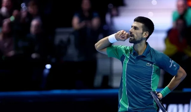 Novak: Još jedan korak, Siner igra tenis života