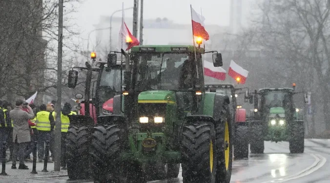 FOTO: TANJUG AP/CZAREK SOKOLOWSKI (STF)